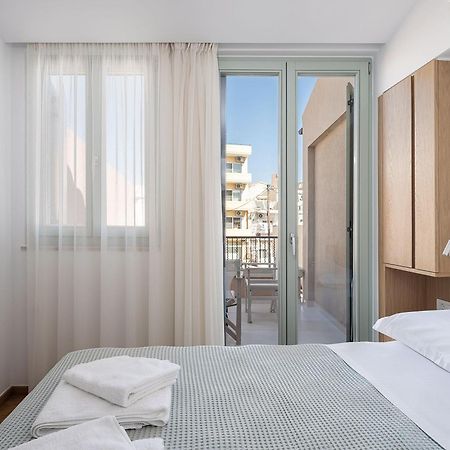 Mythodea Luxury Suites Chrissi Akti Chania Quarto foto
