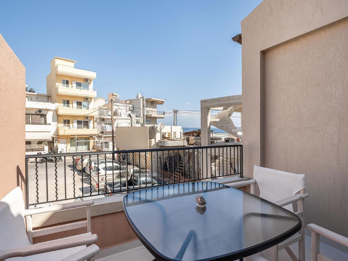 Mythodea Luxury Suites Chrissi Akti Chania Exterior foto